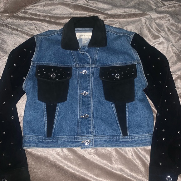 Jacket - Picture 2 of 7